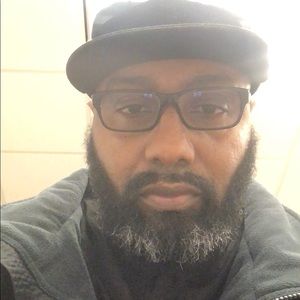 Meet your Posher, Everett